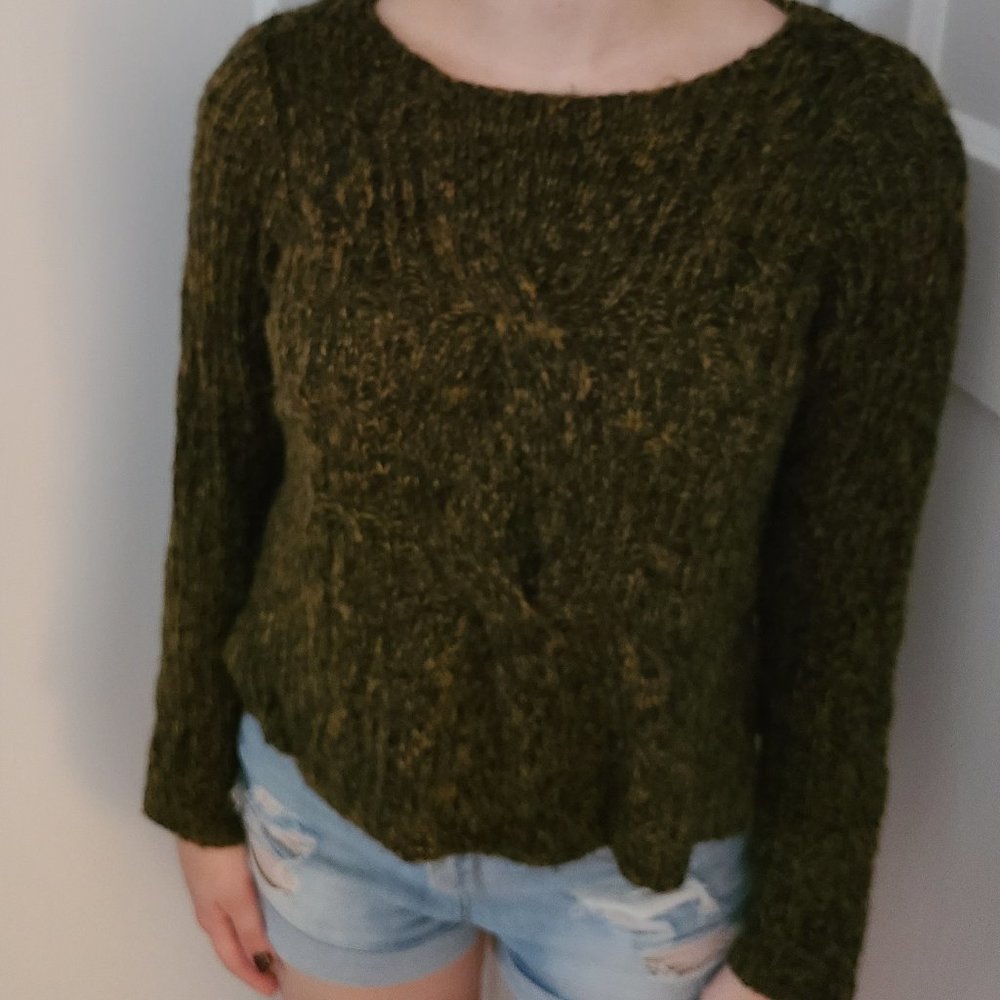 Black & Gold Cozy Knit Sweater with Subtle Cable Detail